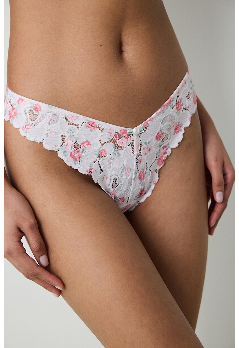 Chiloti brazilieni de dantela