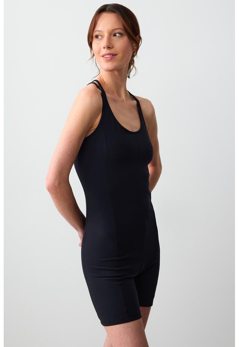 Salopeta cu decolteu rotund