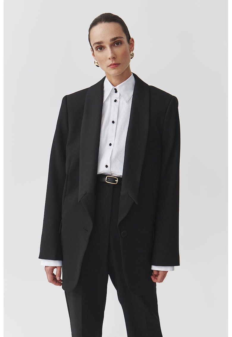 Sacou lejer cu buzunare cu clapa