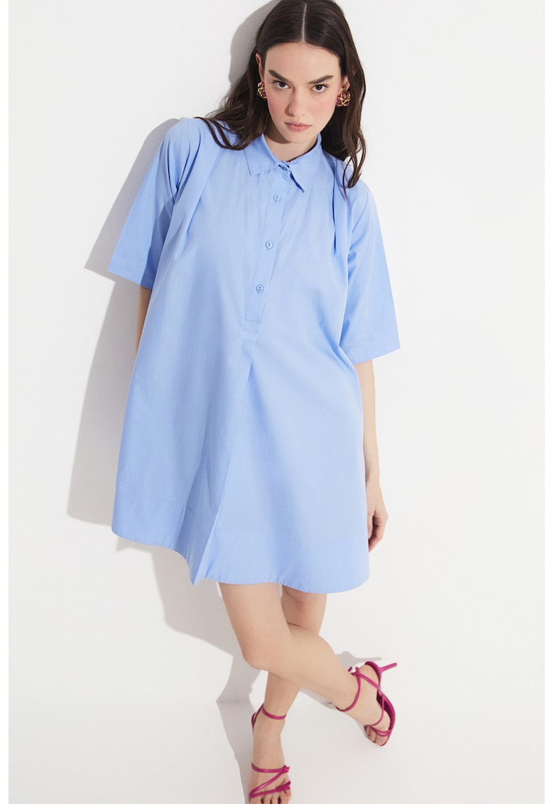 Rochie-camasa cu fenta cu nasturi