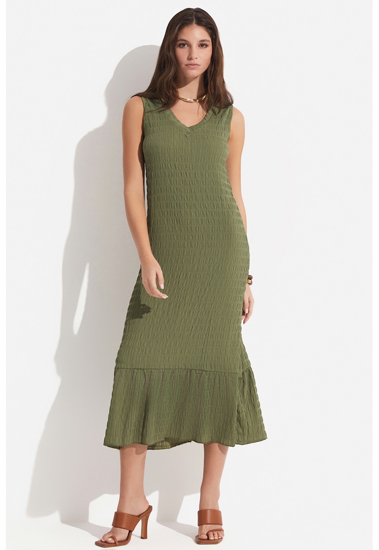 Rochie texturata cu decolteu in V