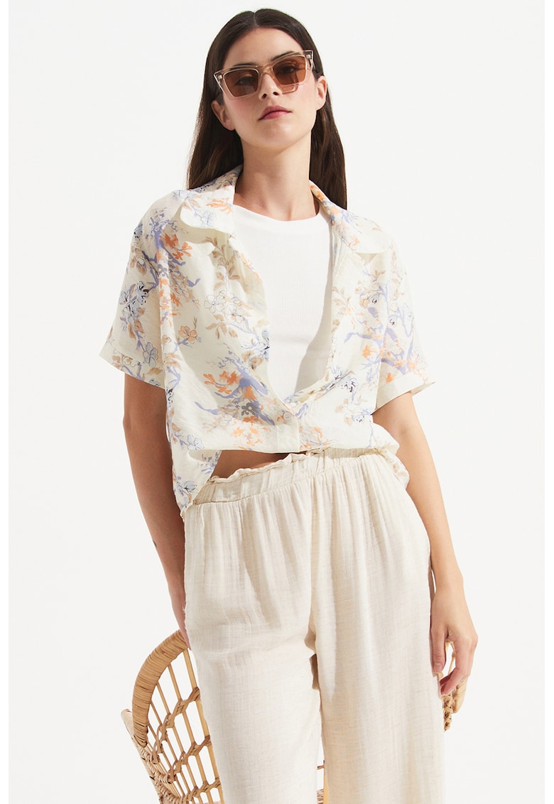 Camasa cu model floral