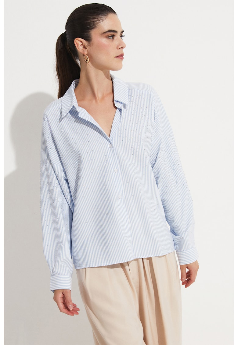 Camasa cu dungi si strasuri
