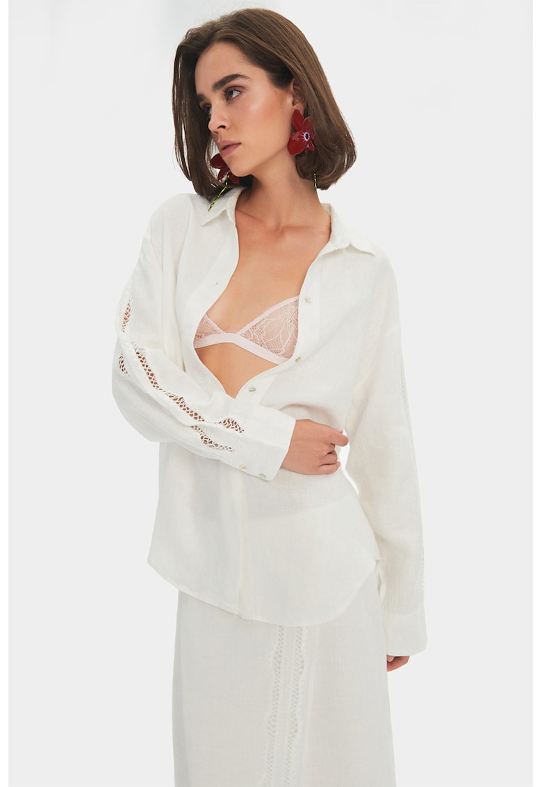 Camasa de in cu perforatii