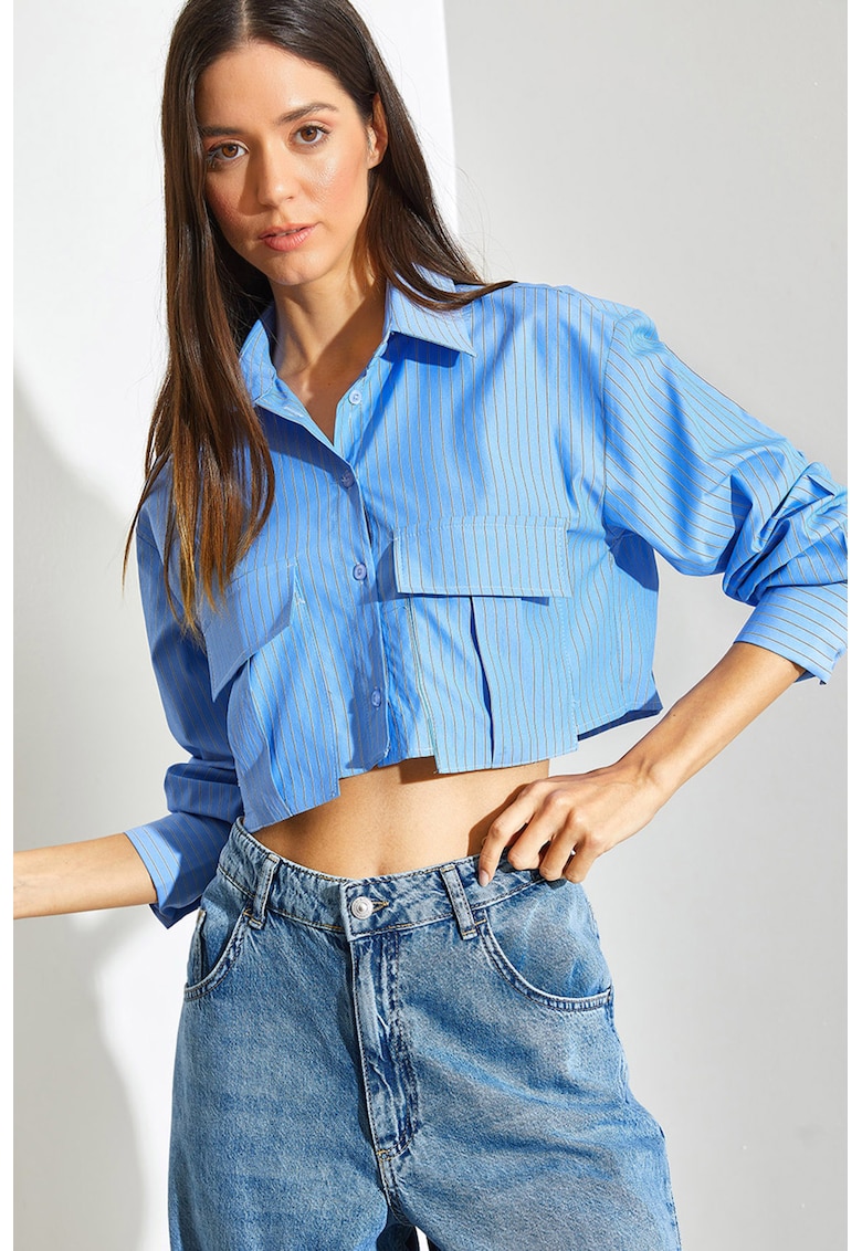 Camasa crop cu model in dungi