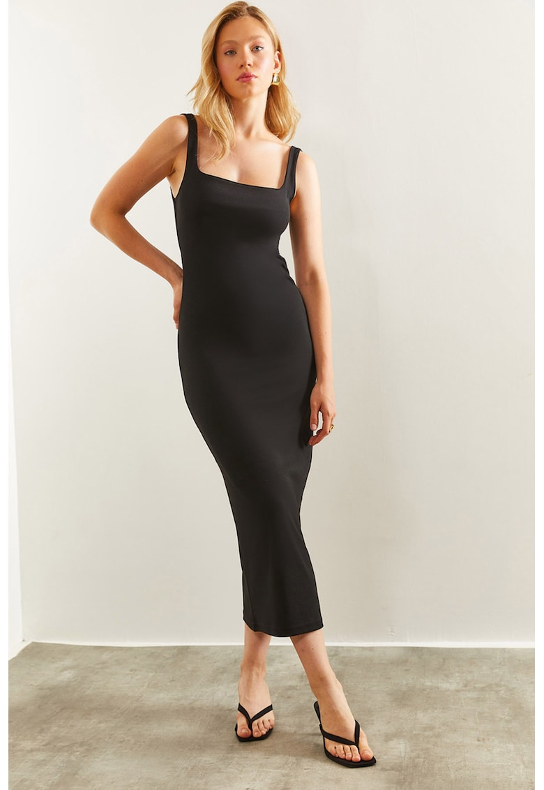 Rochie lunga cu croiala cambrata cu decolteu patrat Rochie lunga cu croiala cambrata cu decolteu patrat