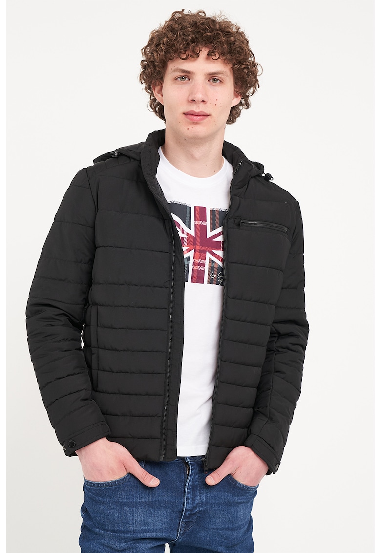 Geaca matlasata cu buzunare cu fermoar