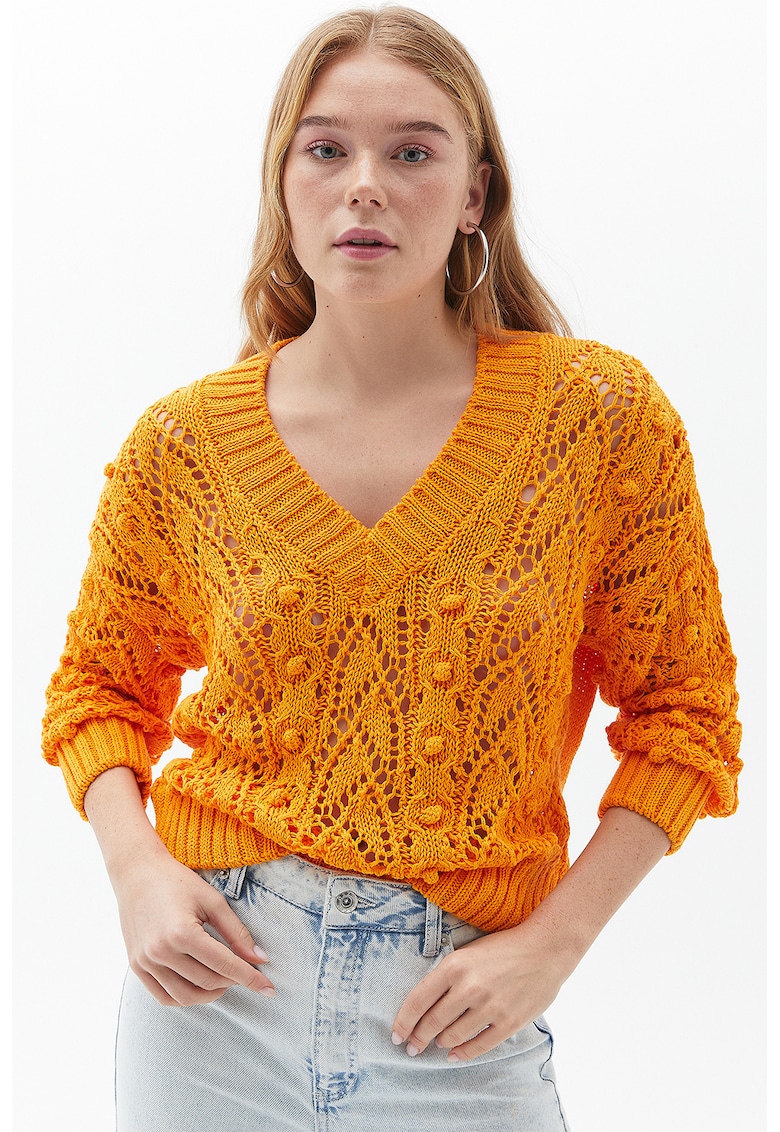 Pulover cu maneci cazute si decolteu in V