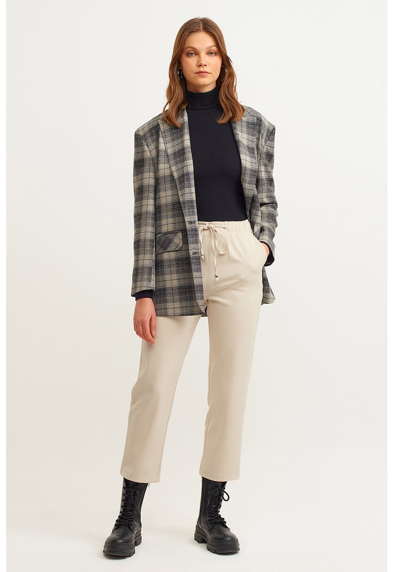 Pantaloni crop cu snur