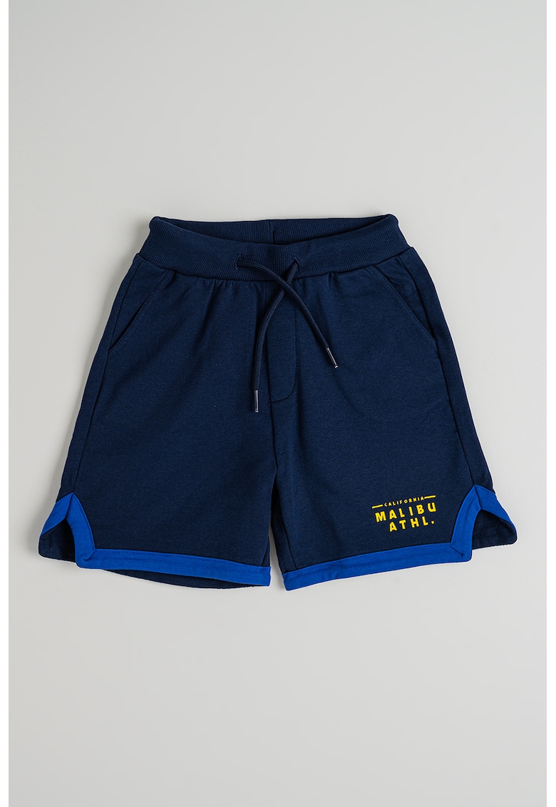 Pantaloni scurti cu snur de ajustare si buzunare oblice