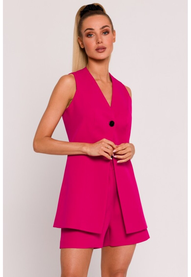 Vesta cu inchidere intr-un nasture -