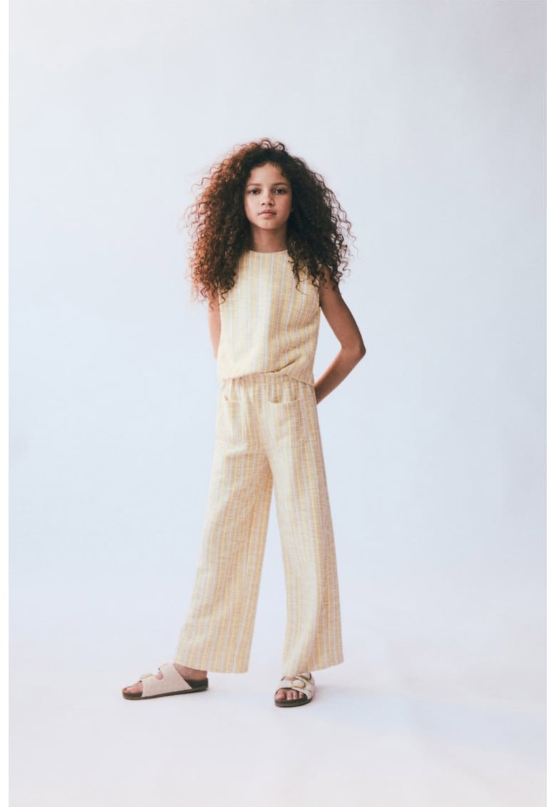 Pantaloni texturati cu buzunare - Galben pai
