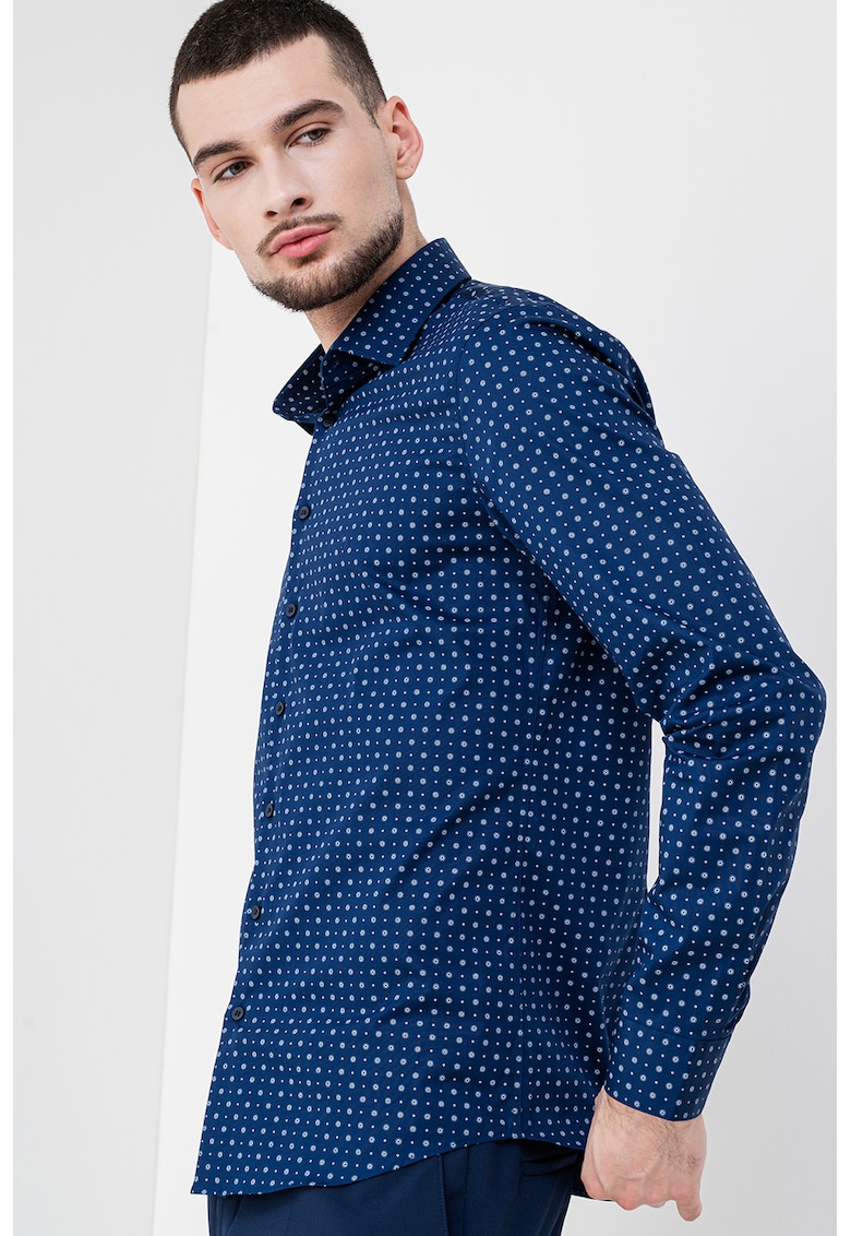 Camasa slim-fit din amestec de bumbac organic cu model geometric