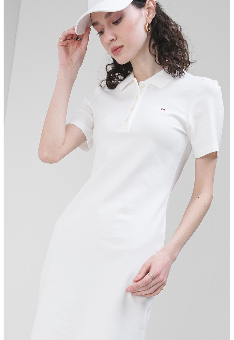 Rochie polo cambrata cu logo discret