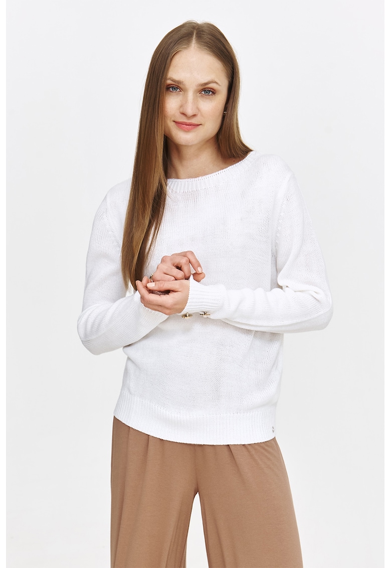 Pulover cu nasturi decorativi