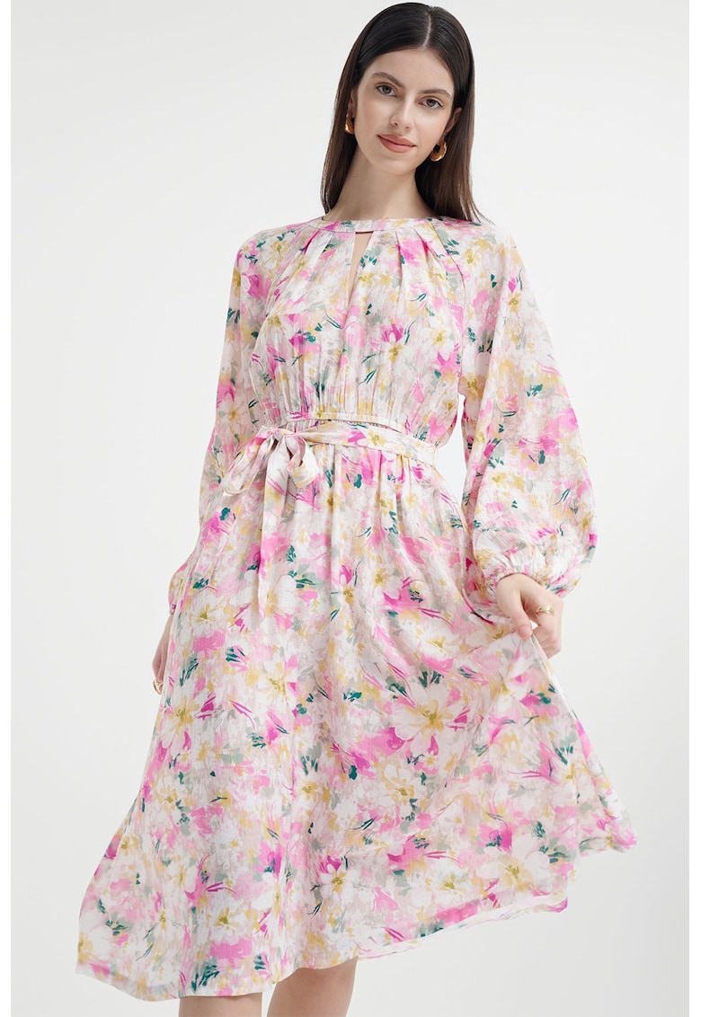 Rochie cu model floral si maneci lungi