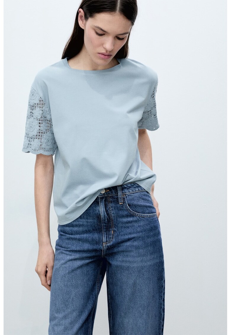 Tricou cu decolteu rotund