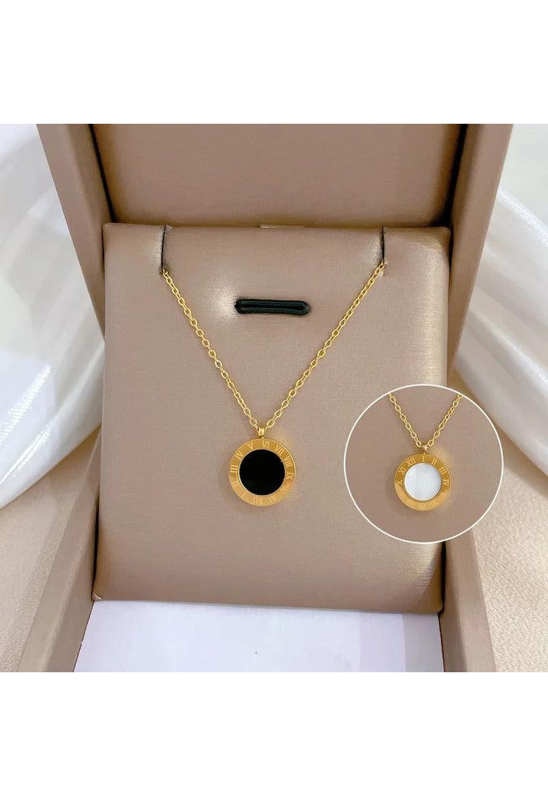 Colier auriu - din otel inoxidabil - cu pandantiv rotund - suflat cu aur 18k - Cally C11