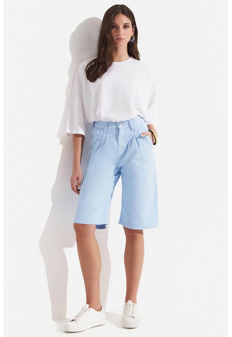 Pantaloni capri cu buzunare