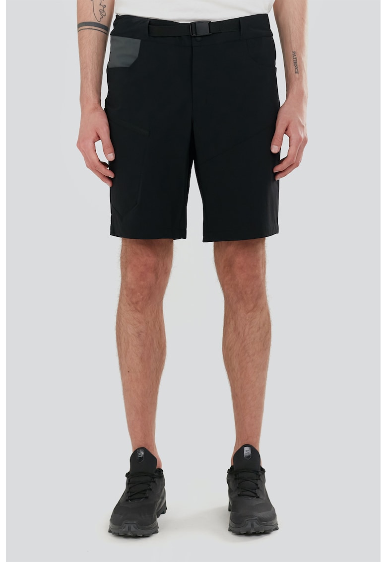 Pantaloni cu buzunare - adecvati pentru drumetii si trekking