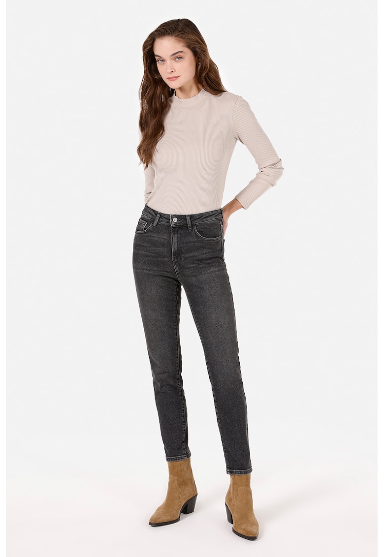 Blugi slim fit 703 Carla