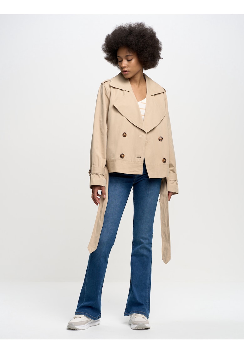 Trenci scurt cu nasturi Barrett