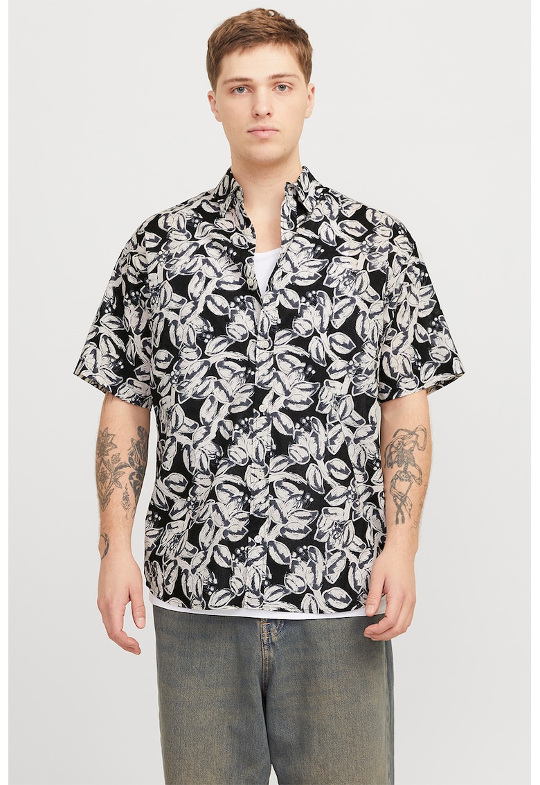 Camasa cu model si maneci scurte