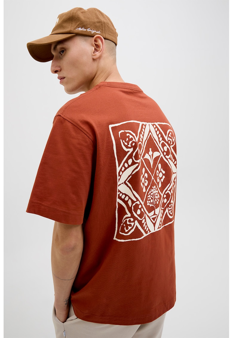 Tricou lejer cu imprimeu pe partea din spate