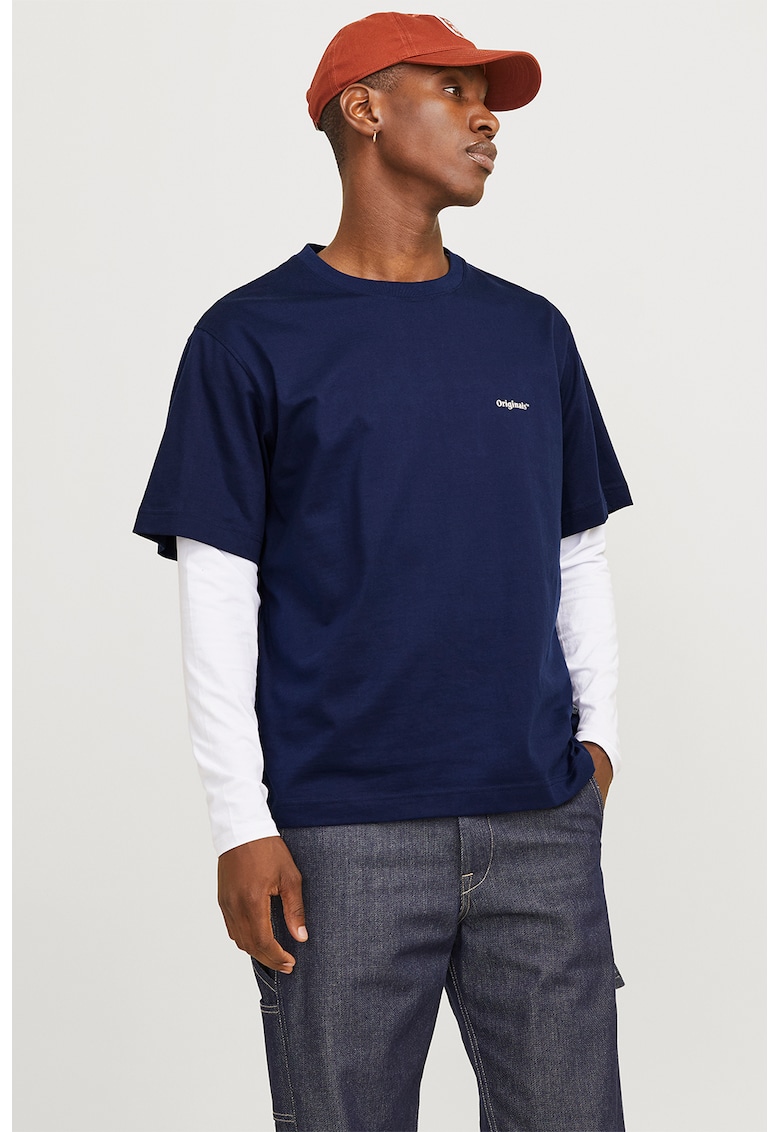 Tricou lejer cu imprimeu pe partea din spate