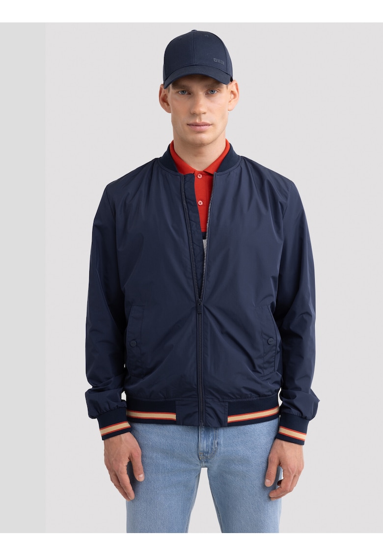 Jacheta cu margini constrastante Shoun 403 Jacheta cu margini constrastante Shoun 403