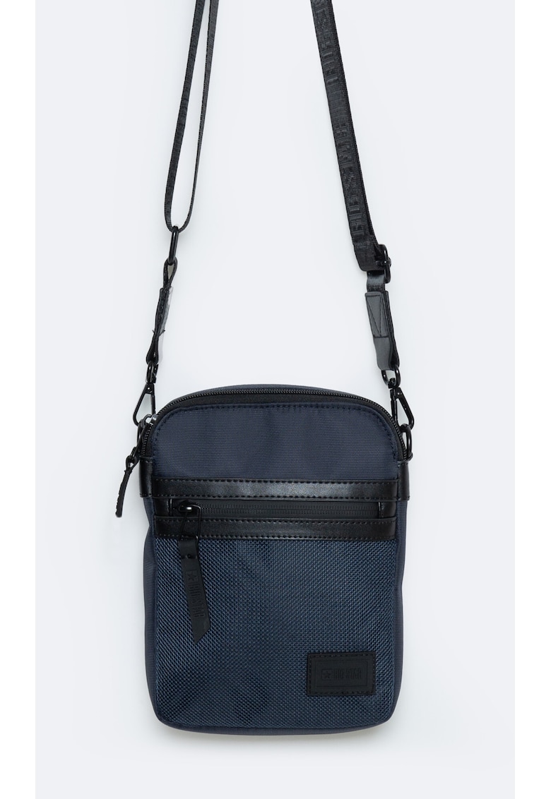 Geanta crossbody Wotino cu garnituri din piele ecologica