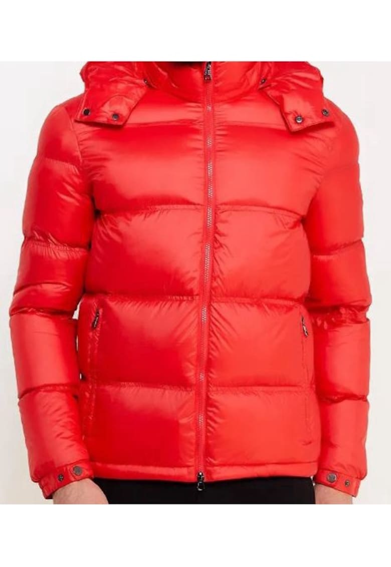 Geaca umpluta cu puf