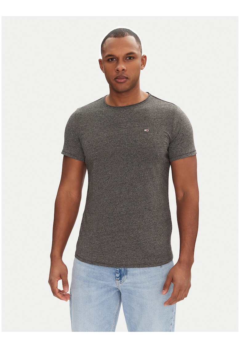 Tricou uni cu decolteu la baza gatului -