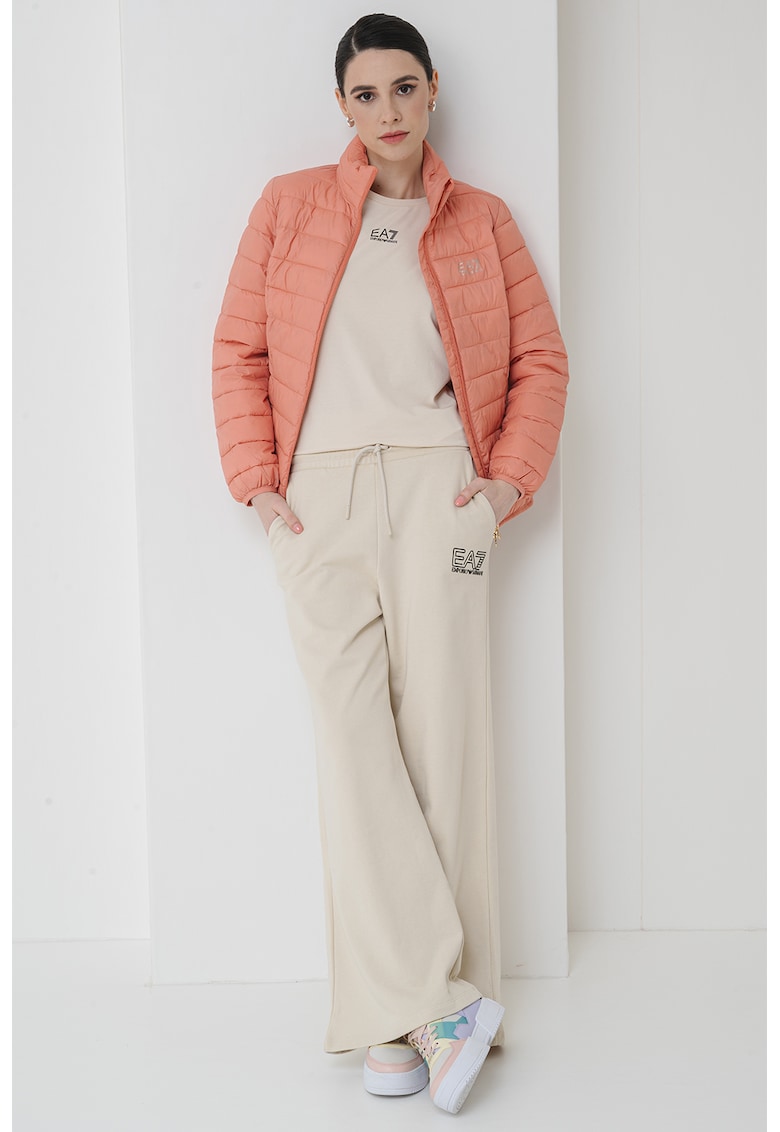 Geaca cu guler inalt