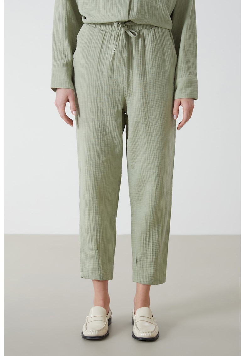 Pantaloni crop cu snur de ajustare si croiala dreapta