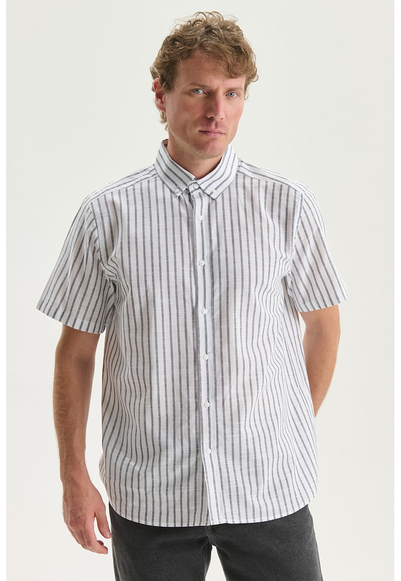 Camasa din bumbac cu model in dungi