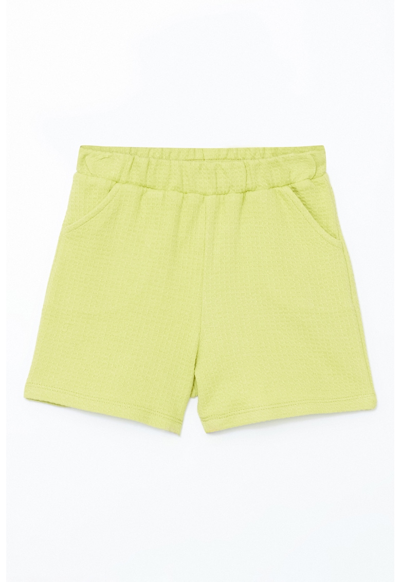Pantaloni scurti cu buzunare laterale - Verde fistic