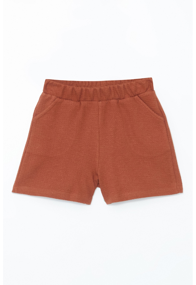Pantaloni scurti cu buzunare laterale - Maro scortisoara