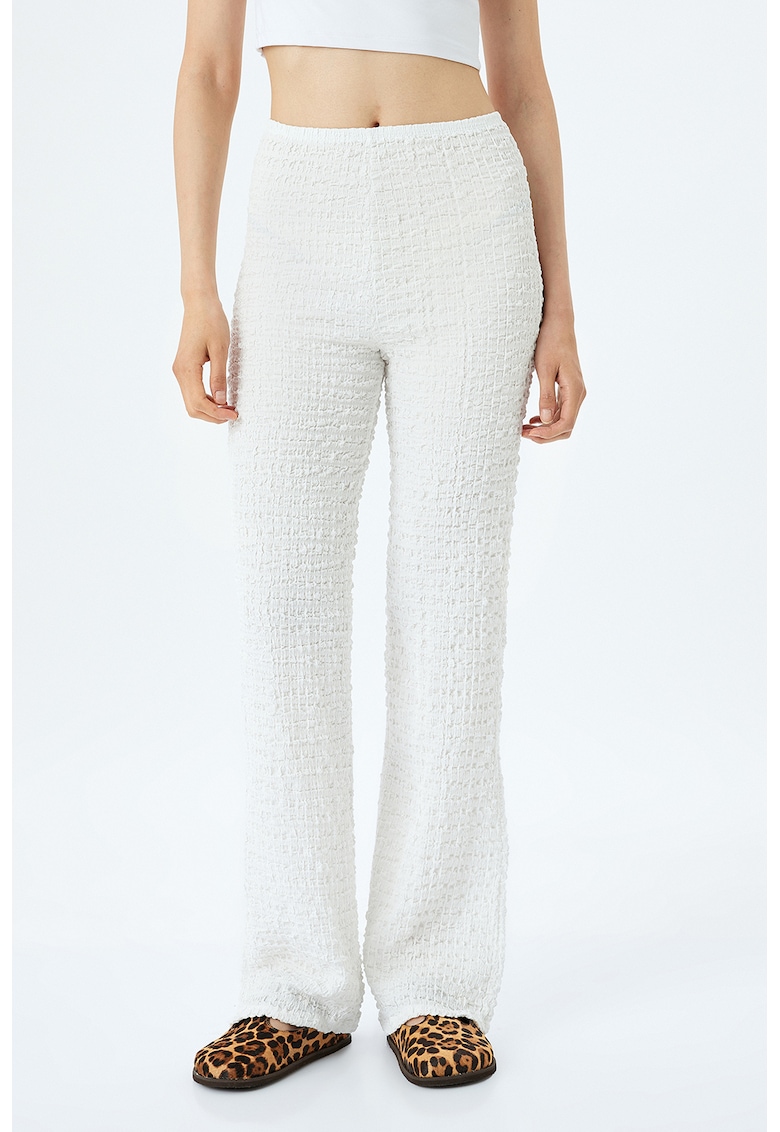 Pantaloni uni evazati - Alb optic