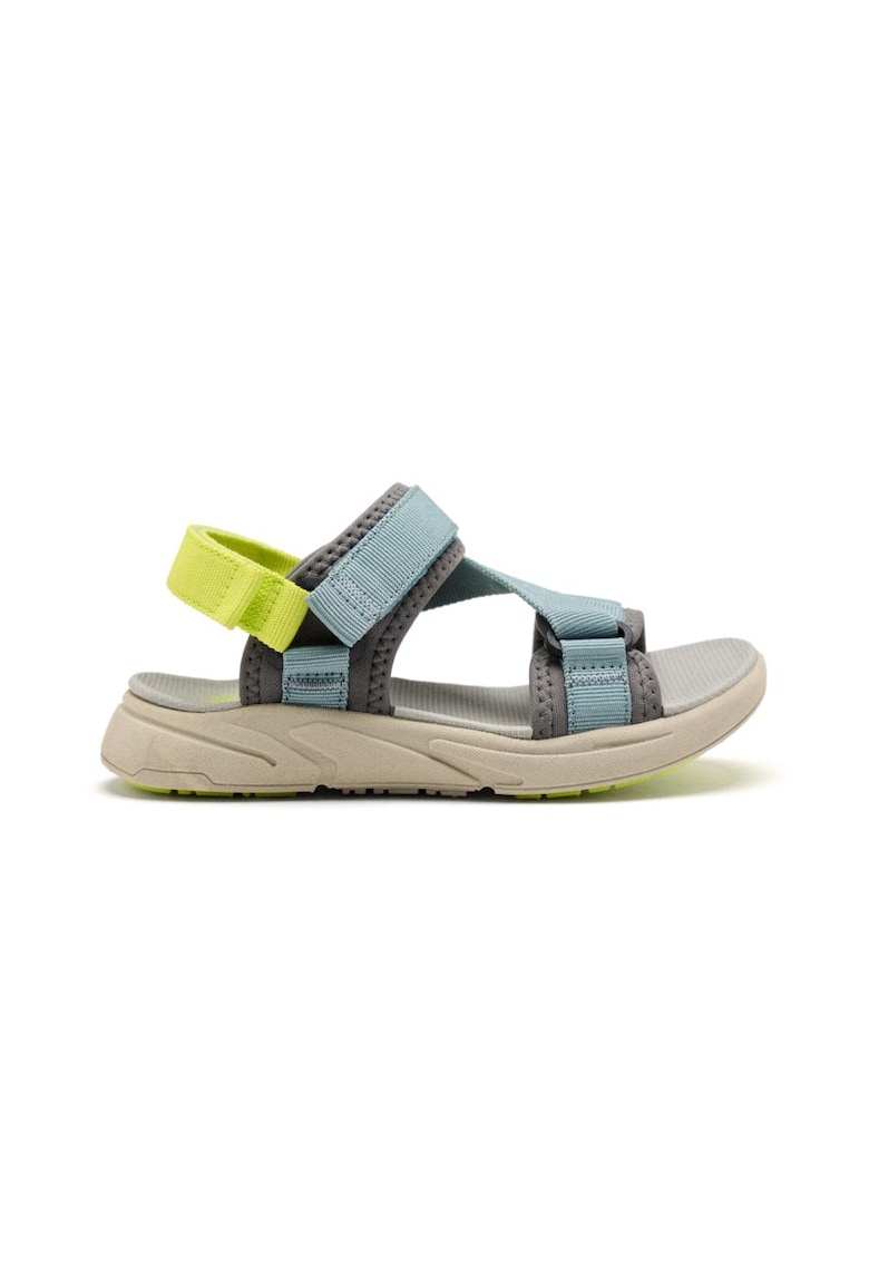 Sandale cu talpa plata si inchidere velcro Sandale cu talpa plata si inchidere velcro