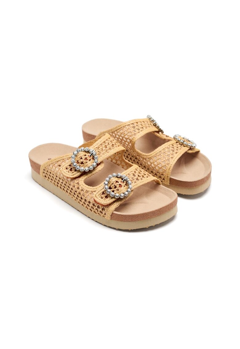 Papuci cu catarame si aplicatii cu strasuri Plaistow - Bej deschis