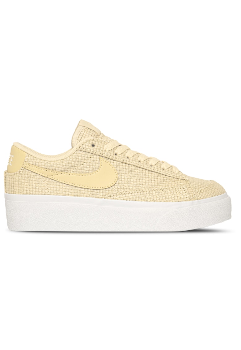 Pantofi sport  pentru Femei - w blazer low platform ess - DN0744-700 - Verde