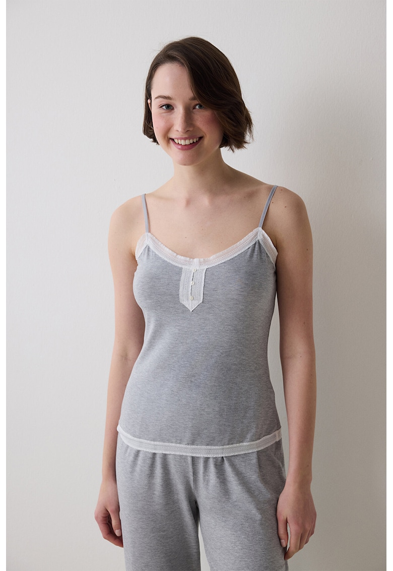 Top de pijama cu insertii de dantela