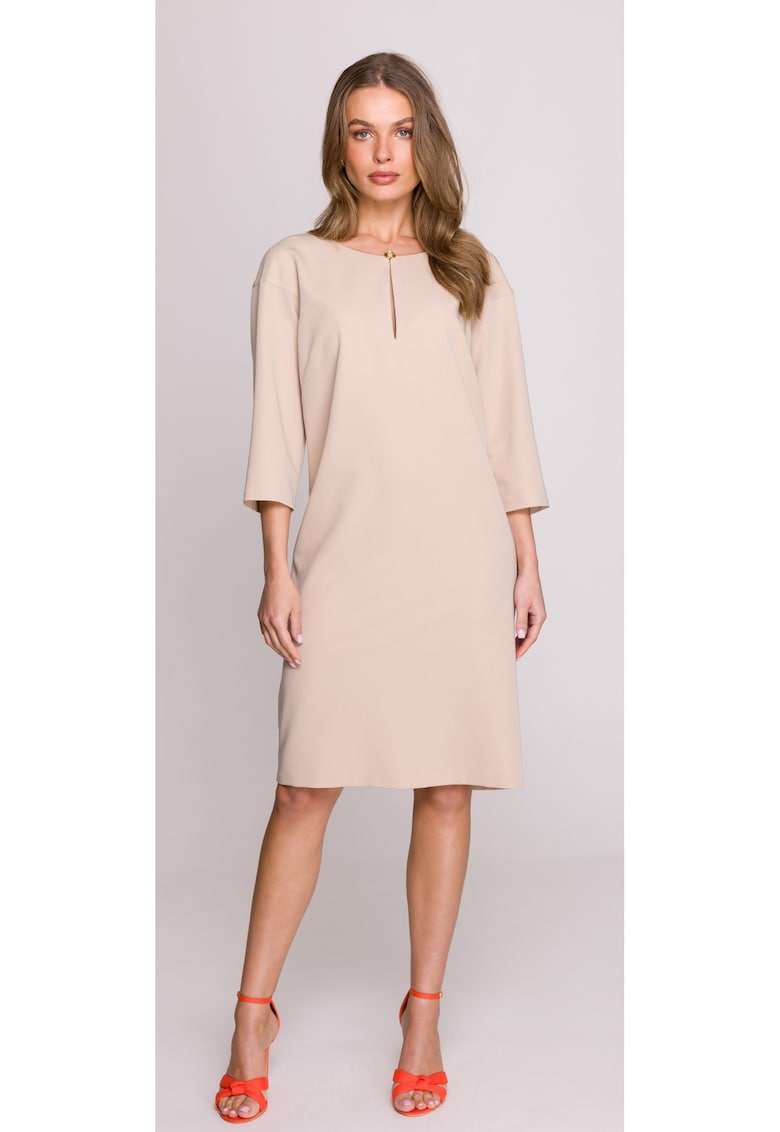 Rochie cu decupaj in forma de lacrima la decolteu -