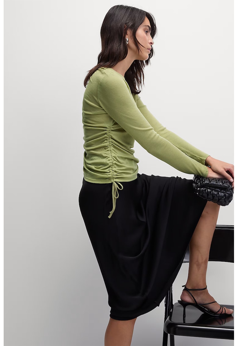 Bluza din amestec de lana si lyocell cu volane in lateral