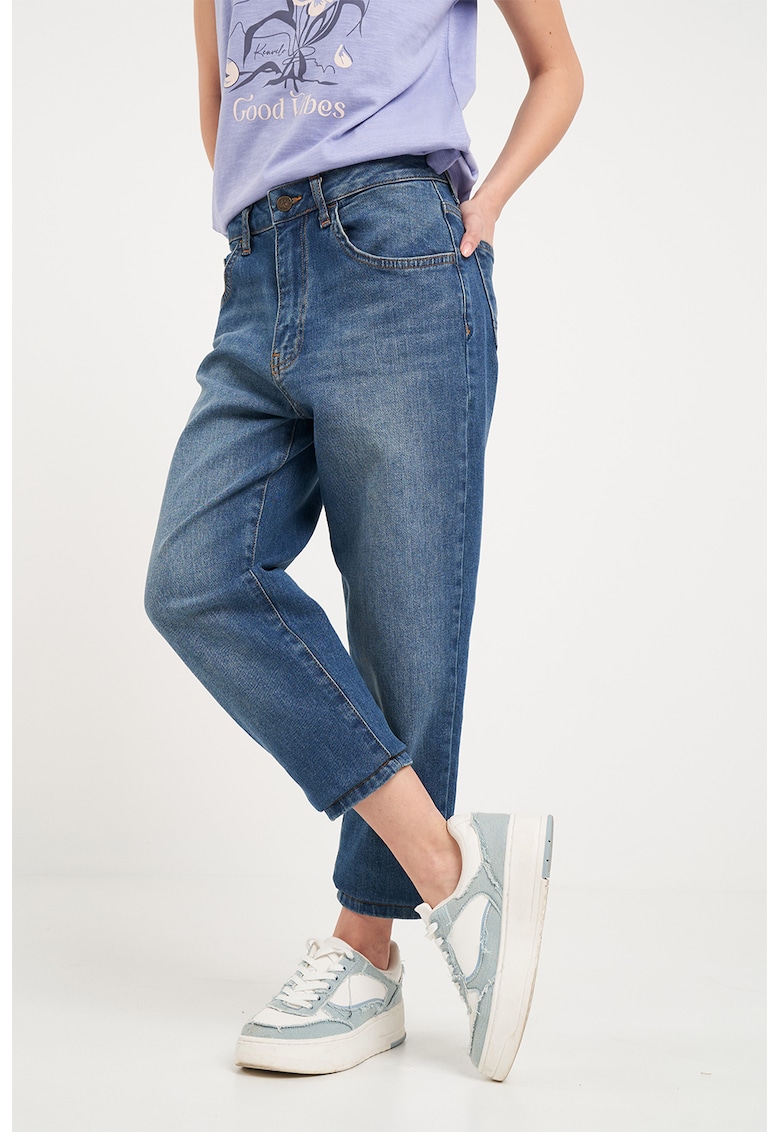 Blugi mom-fit cu aspect decolorat