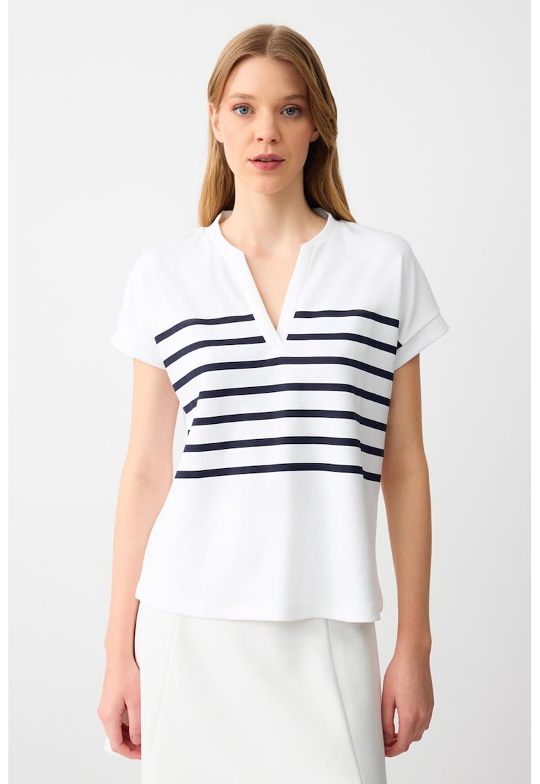Tricou din amestec de modal cu dungi si decolteu in V Tricou din amestec de modal cu dungi si decolteu in V