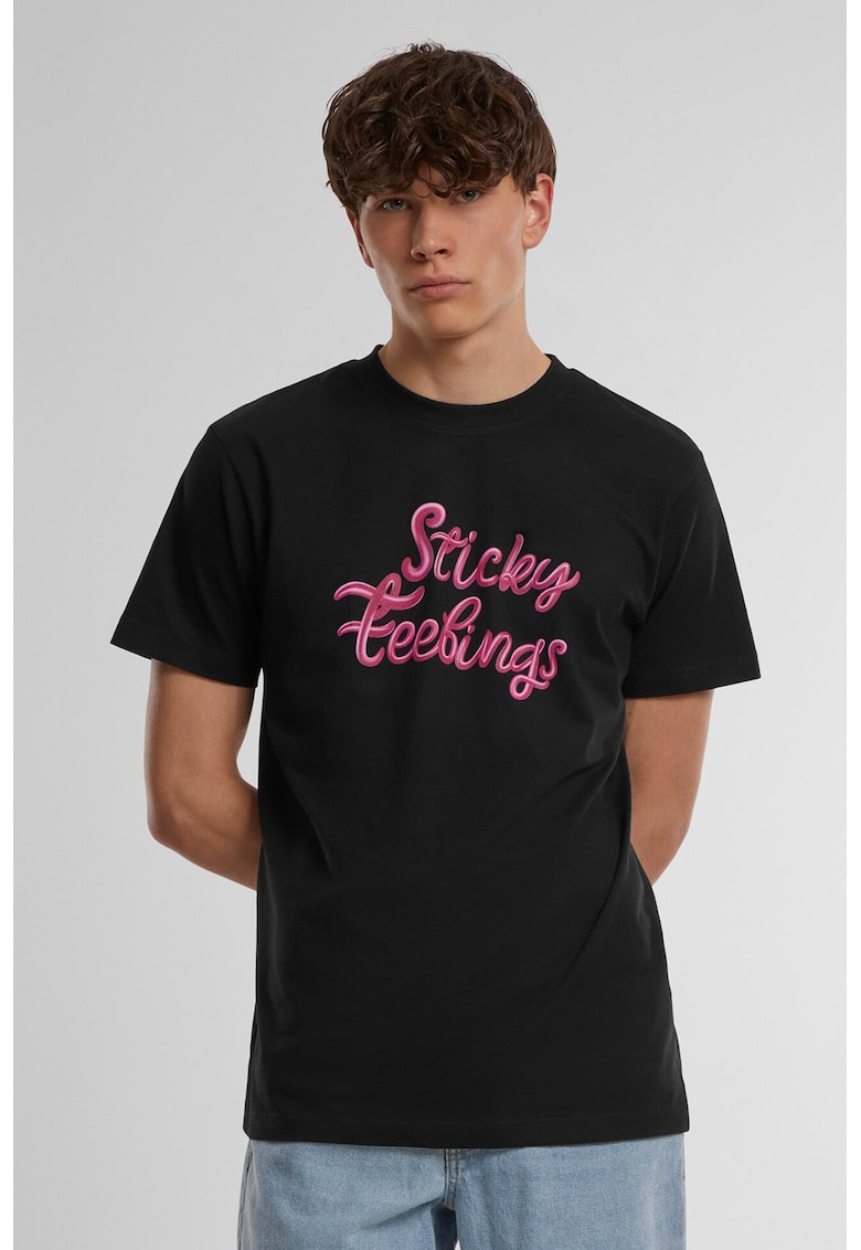Tricou cu decolteu la baza gatului si imprimeu text - Negru/Fucsia