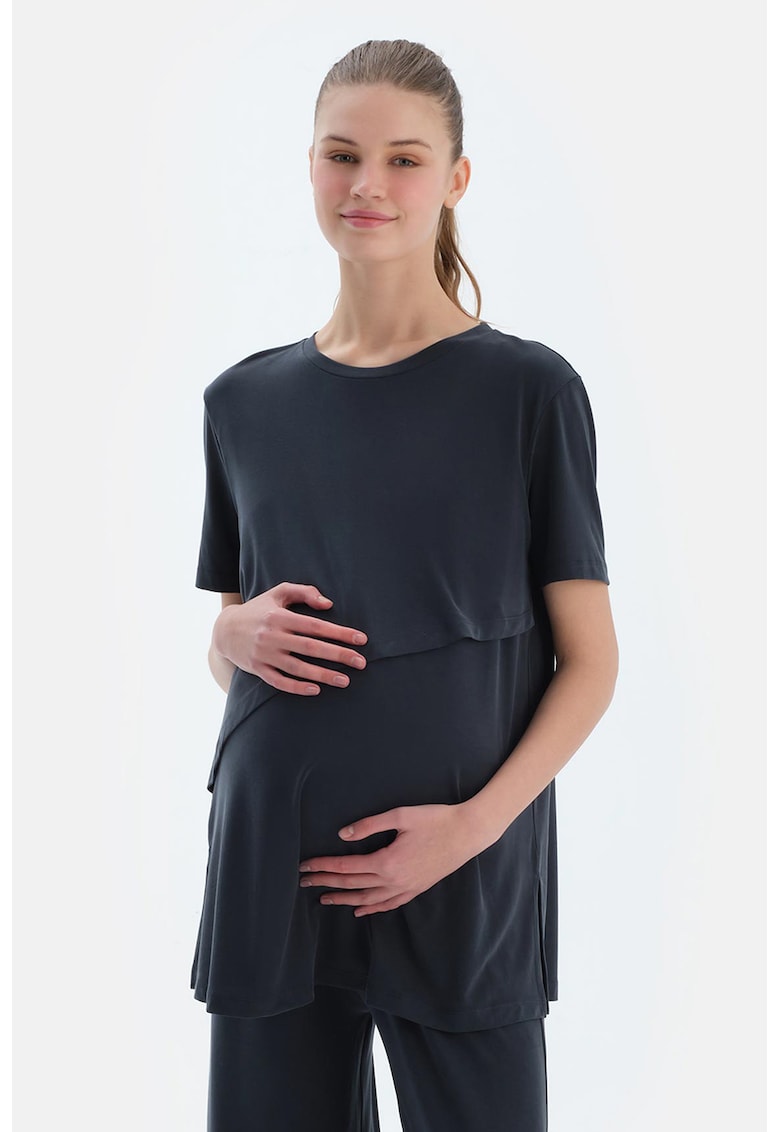 Pantaloni de trening cu croiala dreapta si buzunare