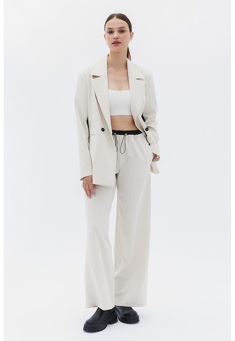 Pantaloni cu talie ajustabila - croiala ampla si model 2in1